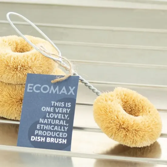 Eco-Friendly Coconut Husk Dish Brush | zerO